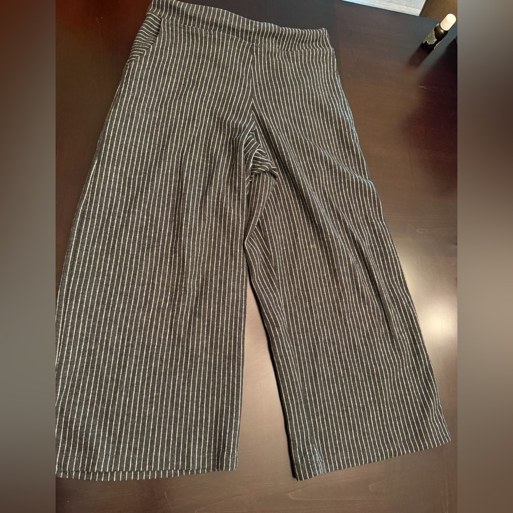 Lisa Bayne Pinstripe Wide-Leg Pants